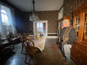 Louisiana, Mo. property owner says police illegally searched the home he's renovating